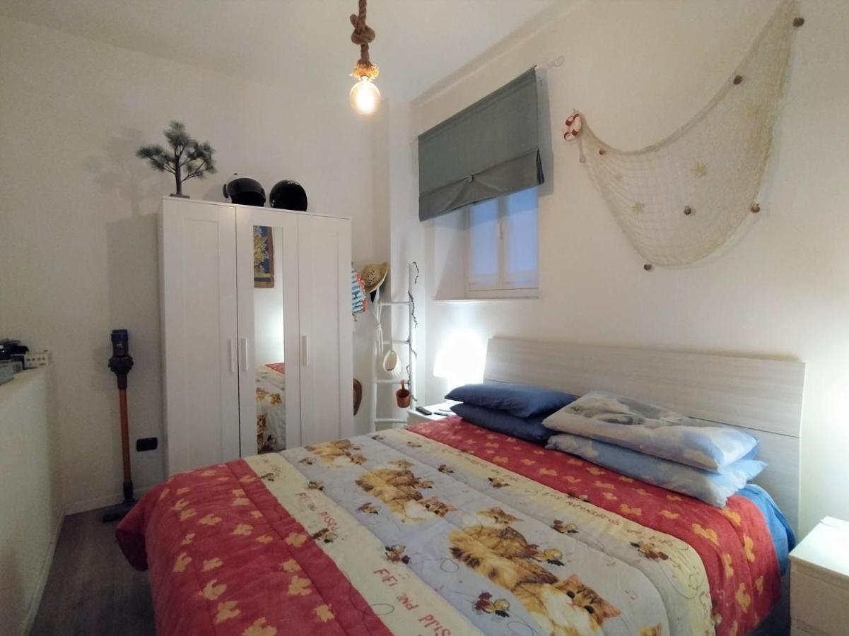 Appartamento In Centro Savona Zewnętrze zdjęcie