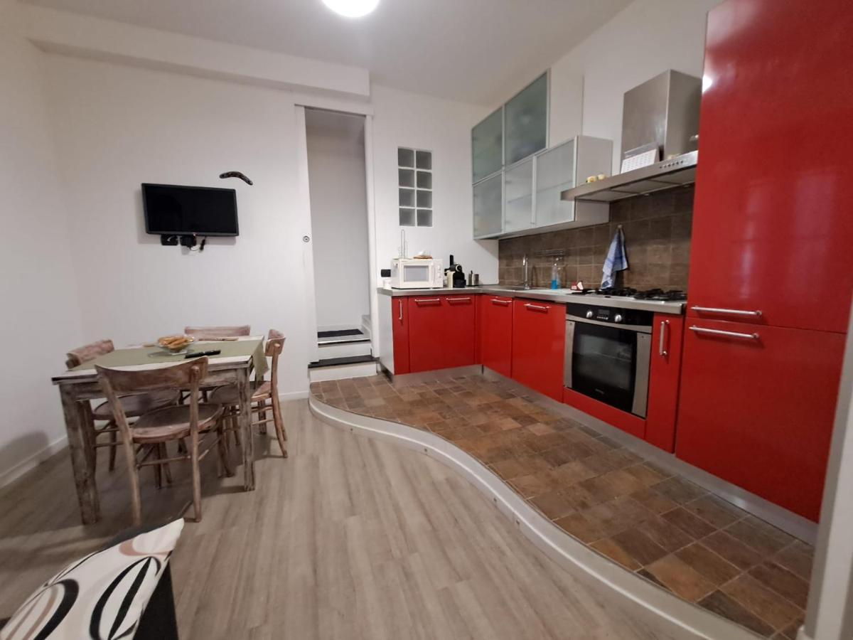 Appartamento In Centro Savona Zewnętrze zdjęcie